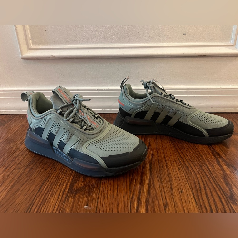 Adidas NMD V3 Lace Up Sneakers